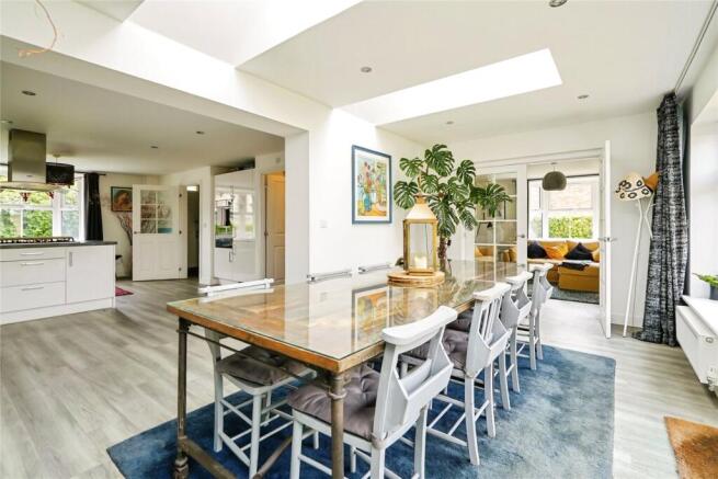 Kitchen/Dining