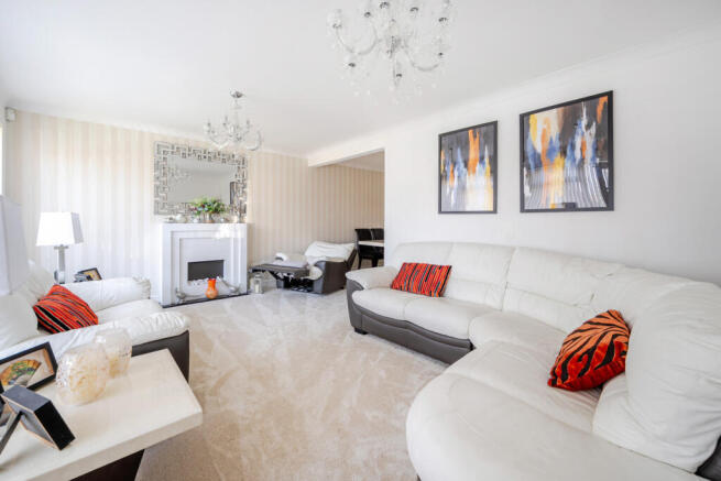 1336341-15-6899c9...