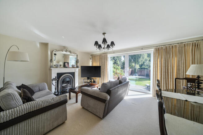 1358714-7-68d3ffb...