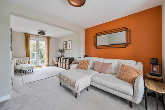 1374298-11-69049f...