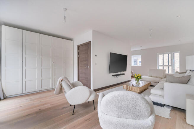 1396484-6-69666da...