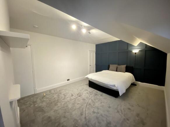 Bedroom 6 (2)