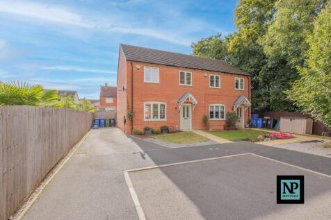 Swallowhurst, Hockley, B77