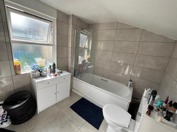 WhatsApp Image 2025-08-28 at 16.02.40.jpeg