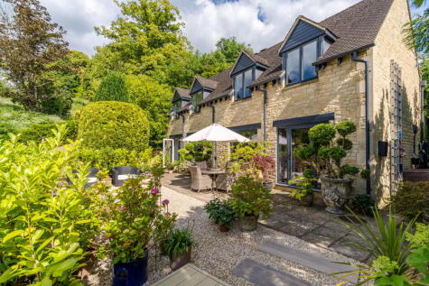 Cleeve Hill, Cheltenham, GL52