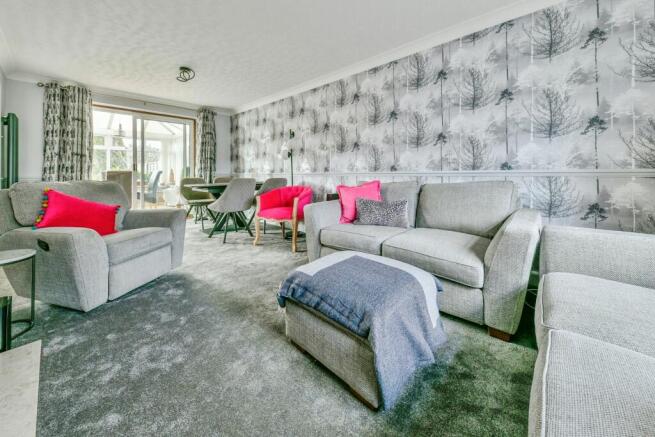Living/Dining Room
