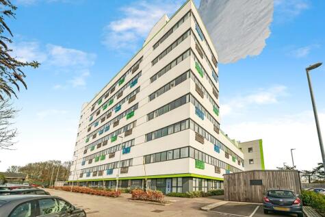 Kings Road, Stevenage, Hertfordshire, SG1