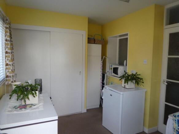 2 Bedroom Detached House For Sale In Torblair Station Square