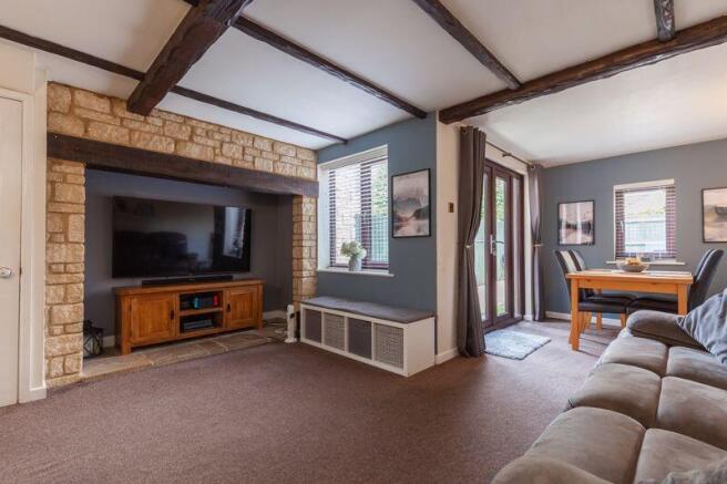 Sitting dining room