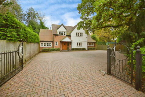 Main Street, Bilton, Rugby