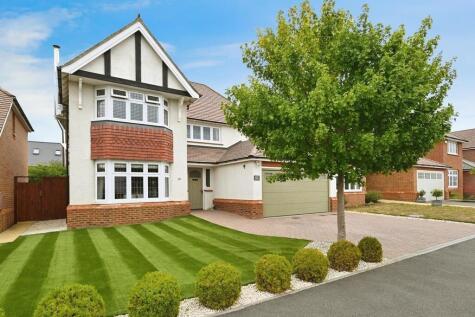 Ophelia Crescent, Cawston, Rugby