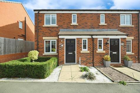 Lobelia Close, Rugby