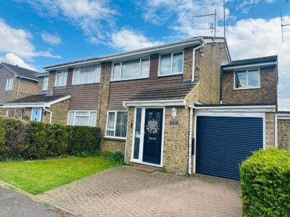 Springfield Gardens, DEANSHANGER MK19