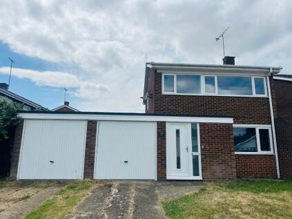 Baccara Grove, BLETCHLEY, Milton Keynes MK2