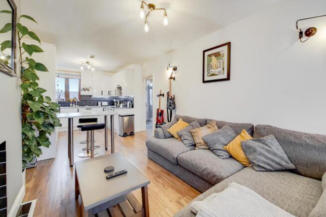 Living Room/Kitchen