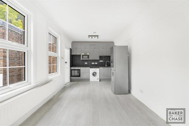 Open plan kitchen/lounge