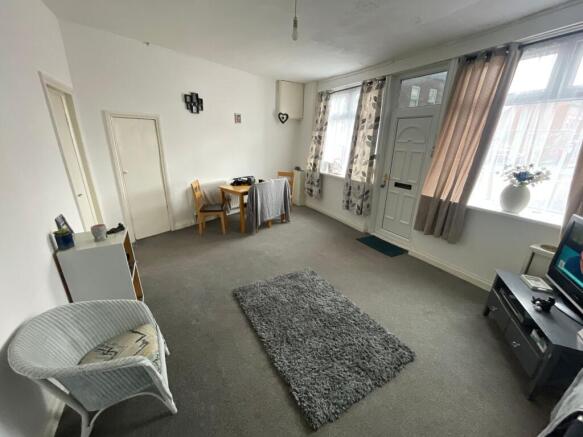 36B (Ground Floor) - Living Room