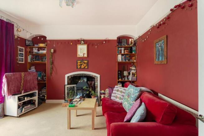 7R3RMR - Living Room C.jpg