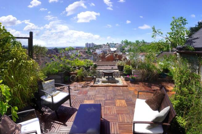 Roof Terrace. New 1.jpeg