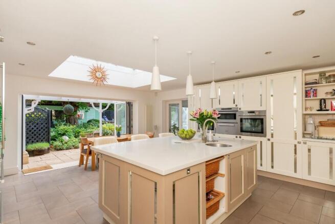 2C1RCN - Kitchen F.jpg