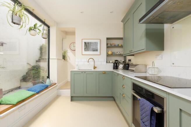 99 Lower Cheltenham Place-14.jpg