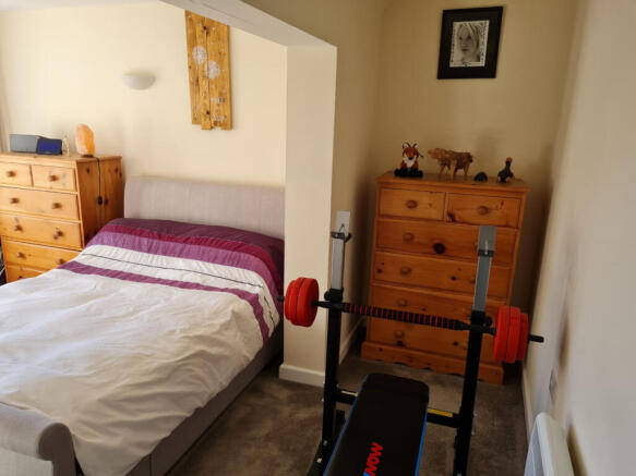 Photo 3