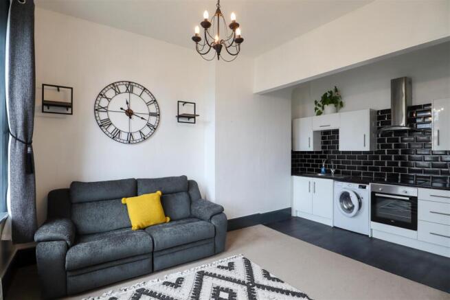Open-Plan Kitchen/Living Room