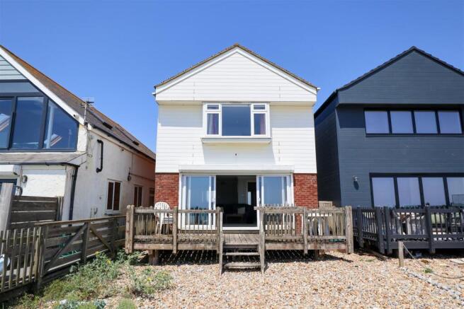 Beachside decked terrace