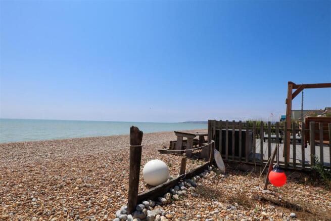 Beachside decked terrace