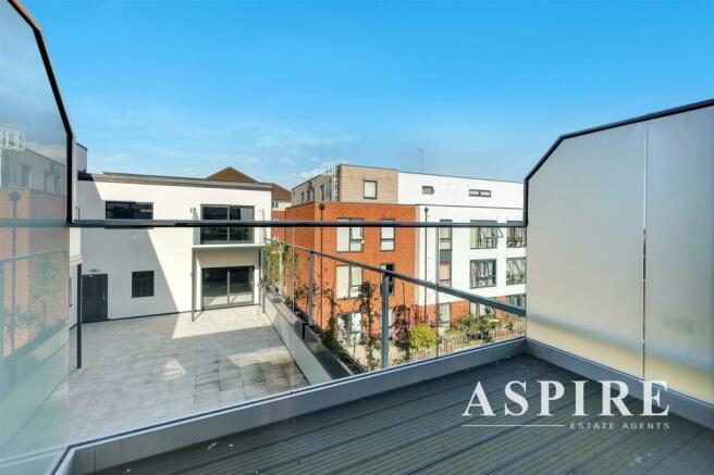 Aspire Benfleet3.jpg