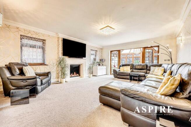 Aspire Estate Agents41.jpg