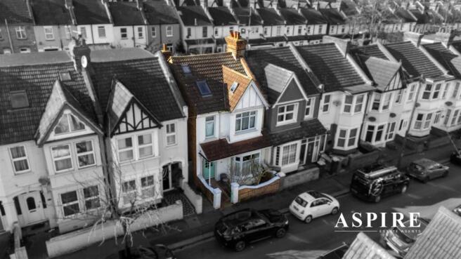 Aspire Estate Agents4.jpg