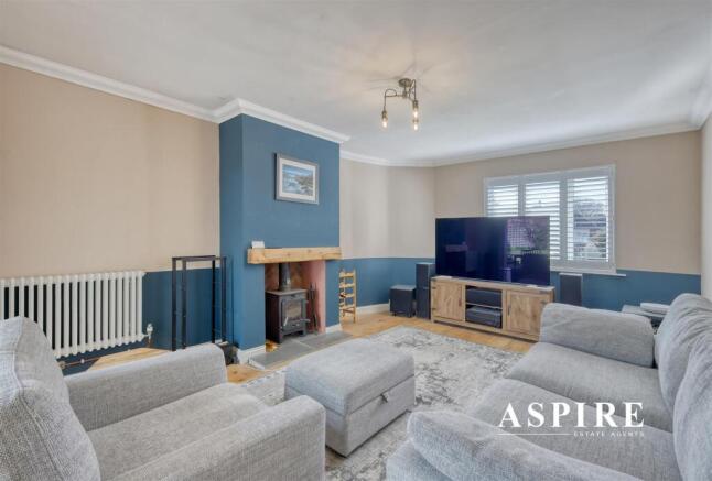 Aspire Estate Agents12.jpg