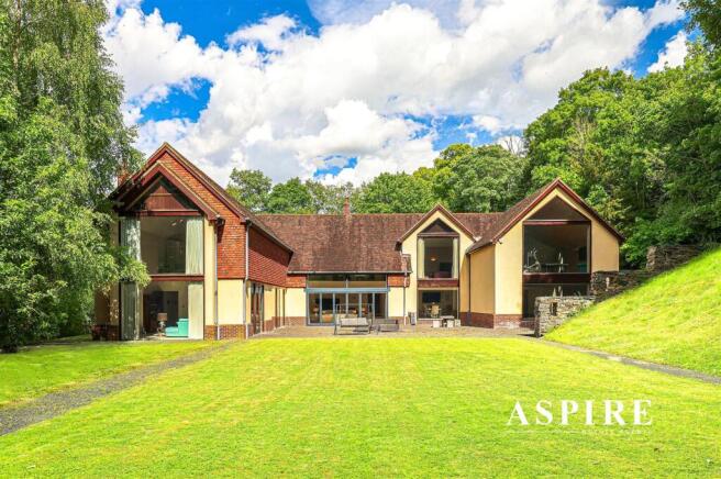 Aspire Estate Agents4.jpg