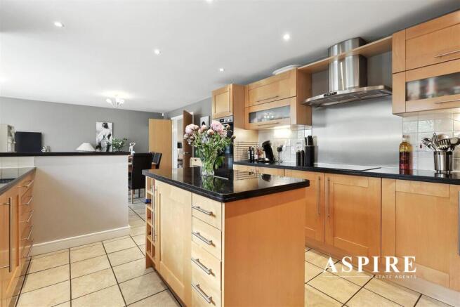 Aspire Estate Agents4.jpg