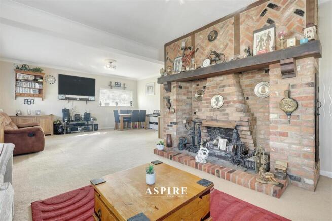 Aspire Estate Agents15.jpg