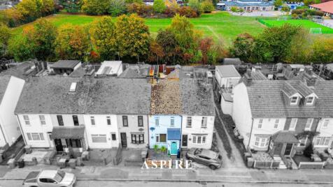 Grove Road, Stanford-Le-Hope