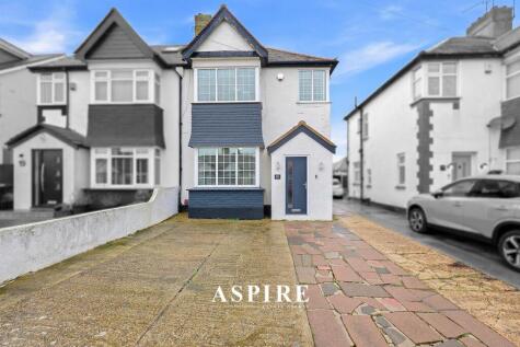 Video Presentation Inside - Aragon Close, Southend-On-Sea