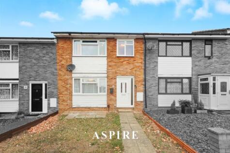 **Rear Parking** Thors Oak, Stanford-Le-Hope