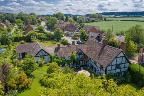 Bosbury, Ledbury, Herefordshire