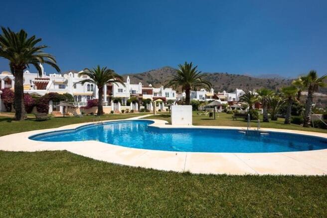 Communal pool