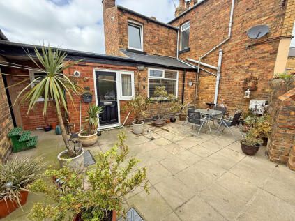 St Johns Road, SCARBOROUGH