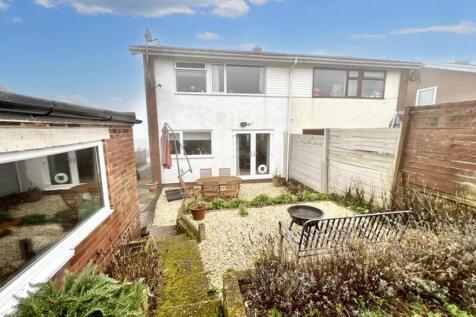 STYLISH 3 Bedroom Semi-detached FAMILY Home For S