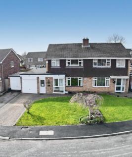 LARGE 3 Bedroom Semi Detached For Sale