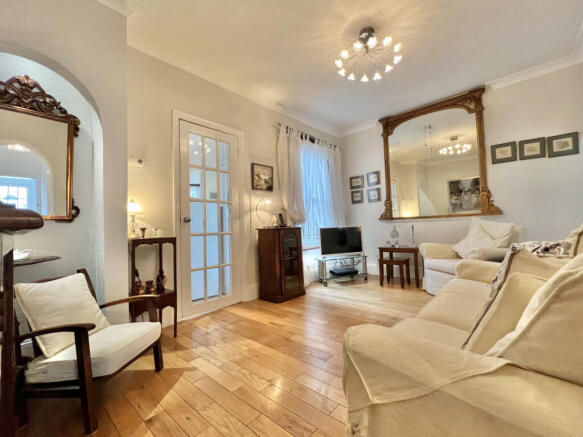 SPACIOUS, EXTENDED Period Victorian 1882 Villa