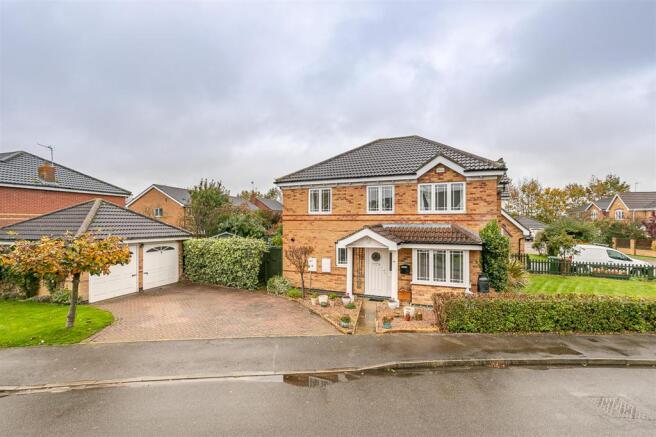 4 bedroom detached house for sale in Hambling Drive , Beverley , East ...