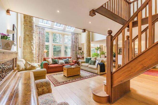 8643048-interior05 - Copy.jpg