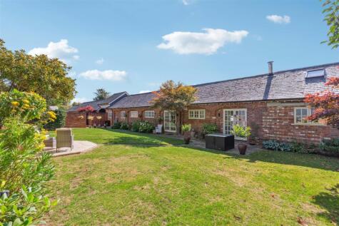 Shucklow Hill, Little Horwood