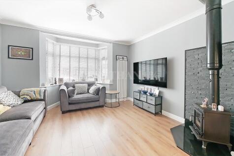 Delapre Crescent Road - NN4