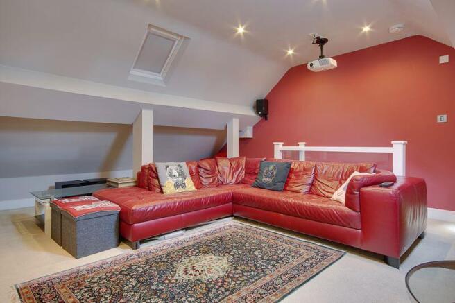 Loft Room (Cinema Room)